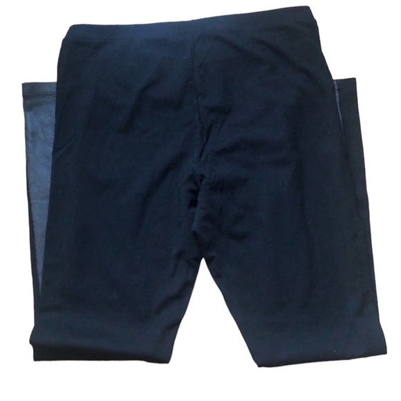 Saks 5th ave Black snake print 2 tone leggings size med - Picture 6 of 8